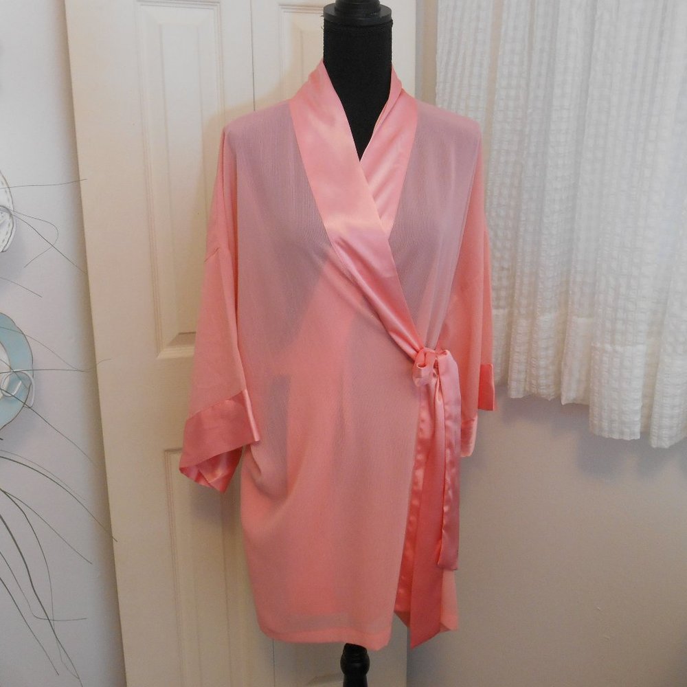 Victorias Secret Vintage Coral Side Tie Robe
